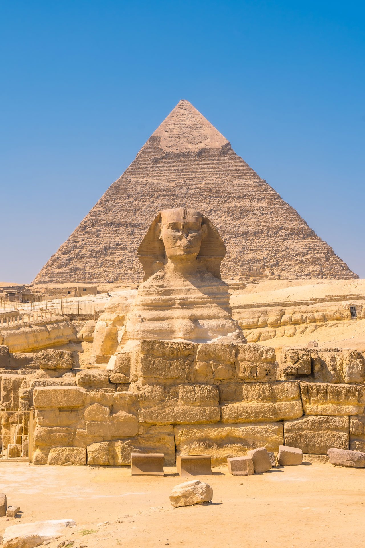 great sphinx giza whence pyramids giza cairo egypt